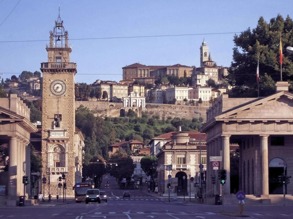 Bergamo Inn 15 Kültér fotó The Piazza Garibaldi